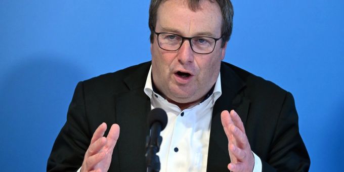 Für die Verkehrsminister der Länder ist auch das künftig teurere Deutschlandticket immer noch ein Erfolgsmodell. Für die Verkehrsminister der Länder ist auch das künftig teurere Deutschlandticket immer noch ein Erfolgsmodell.