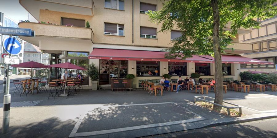 Die Strassensperrungen verscheuchte die Kundschaft der Restaurants – so etwa im Ristorante Toto in Zürich Seefeld.