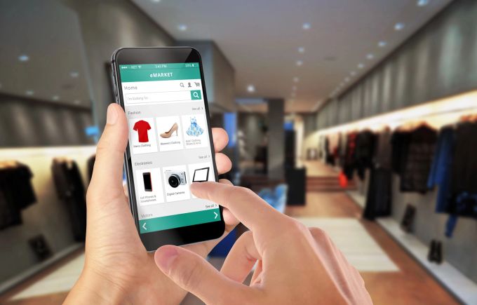 Beim Shopping im Internet lässt sich nicht nur Zeit, sondern auch Geld sparen. Onlineshopping