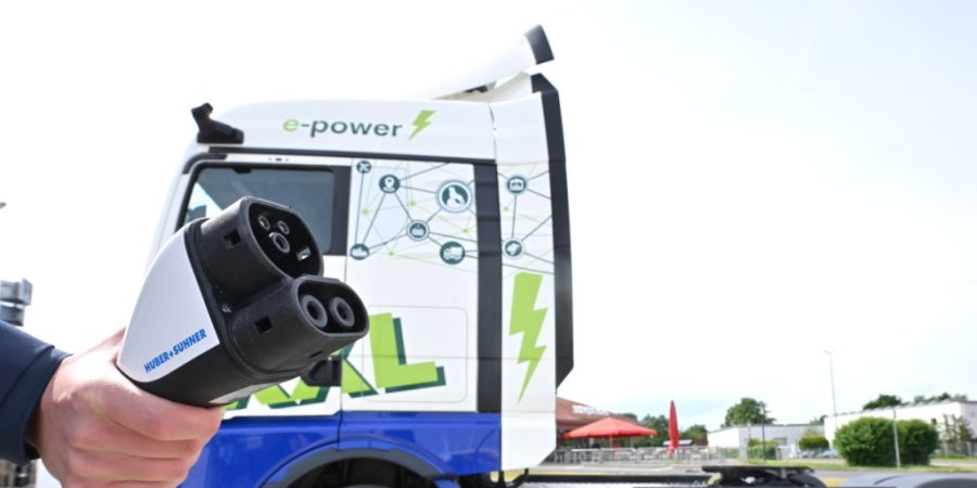 Der Strombedarf für Elektro-Lkw in Europa könnte bis 2045 auf mehr als 200 Terawattstunden pro Jahr steigen. (Archivbild)