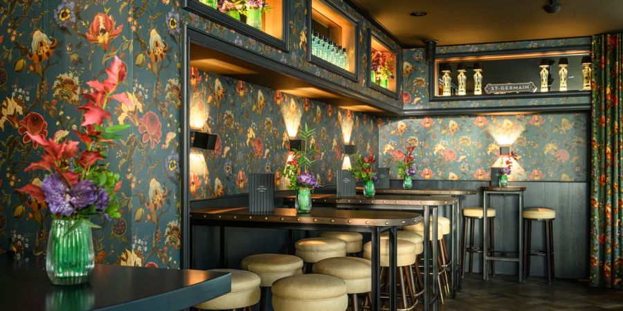 Neue Cocktailbar im Razzia