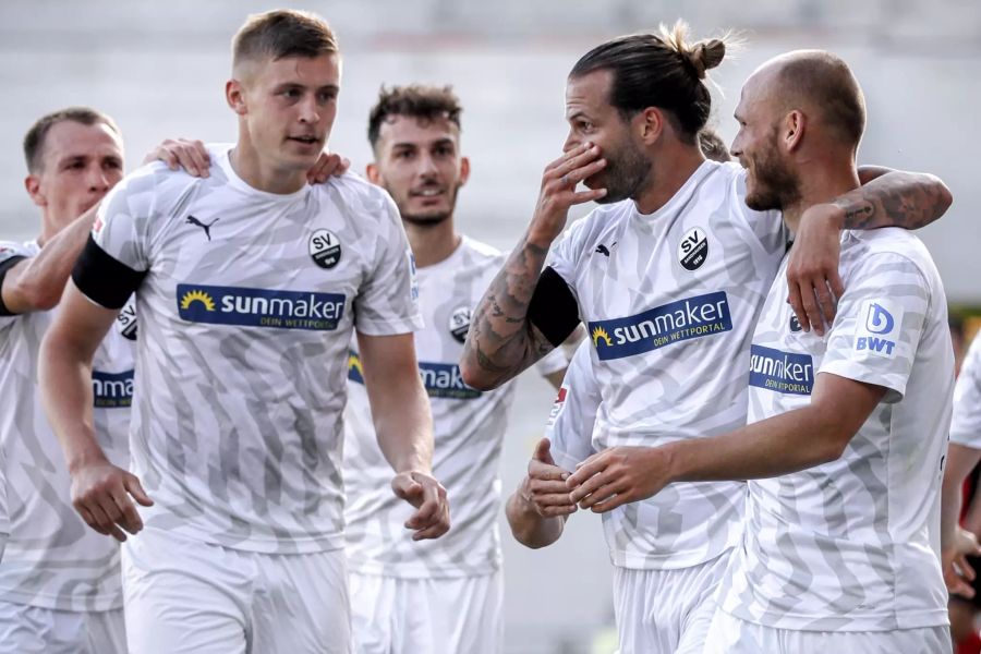 Das 1:0 von Diekmeier ist der goldene Treffer im Spiel gegen Wehen Wiesbaden.