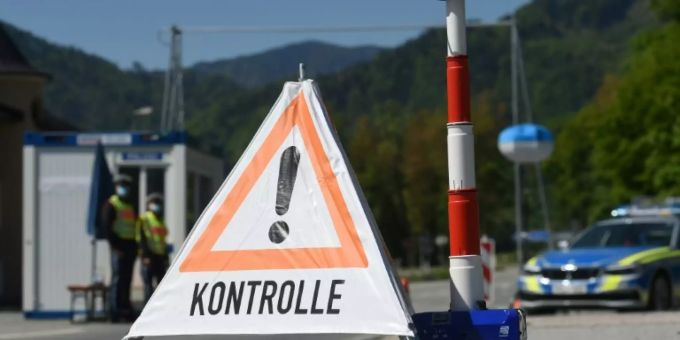 Grenzkontrolle wegen Corona Grenzkontrolle wegen Corona