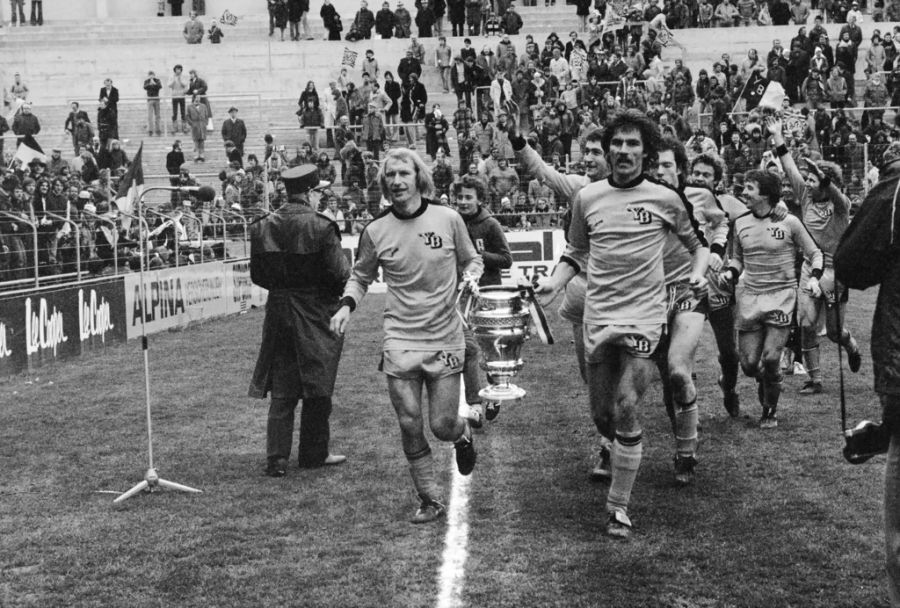 Auch mit YB konnte «Karli» (l.) 1977 den Cup gewinnen.