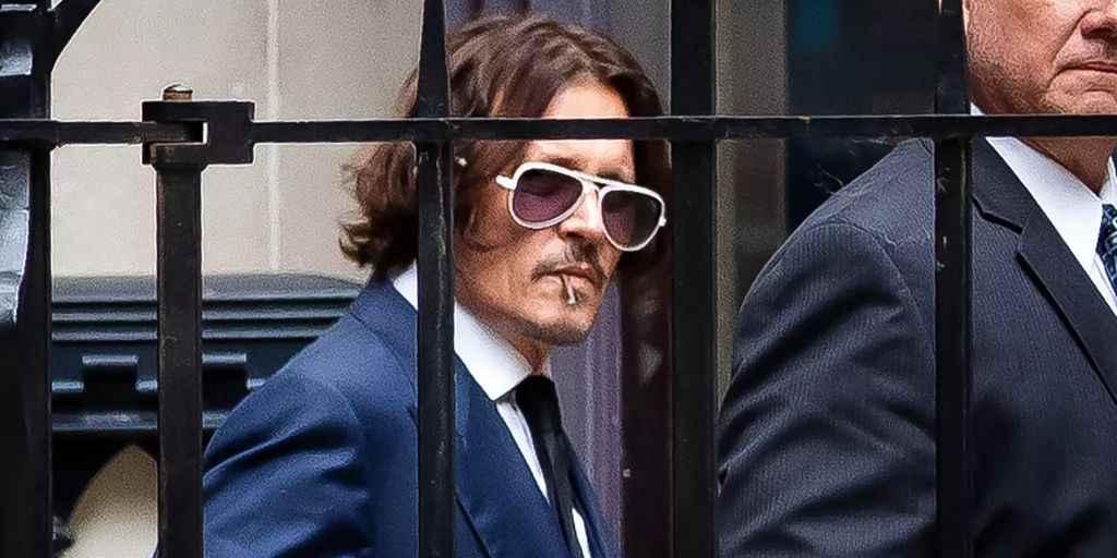 Johnny Depp Gab Seiner Tochter Mit 13 Jahren Marihuana