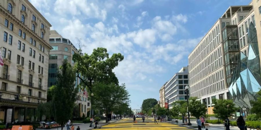 «Black Lives Matter» auf Strasse in Washington geschrieben