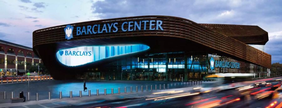 Das Barclay Center in New York von aussen.