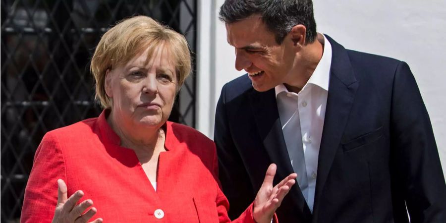 Angela Merkel und Pedro Sánchez treffen sich in Spanien.