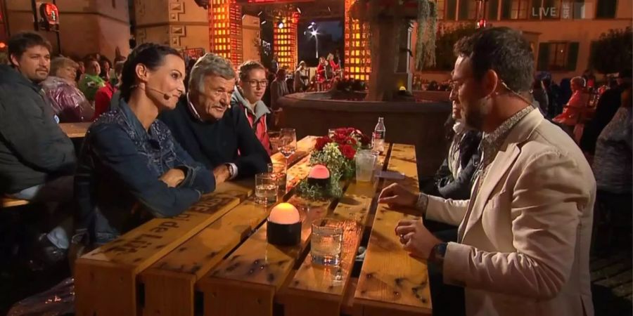 Hausi Leutenegger, Ex-Miss Anita Buri und Moderator Nik Hartmann am Samstag bei «SRF bi de Lüt – Sommerfest» in Bischofszell TG.