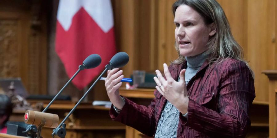 SVP-Nationalrätin Andrea Geissbühler in einer Nationalratsdebatte 2015.