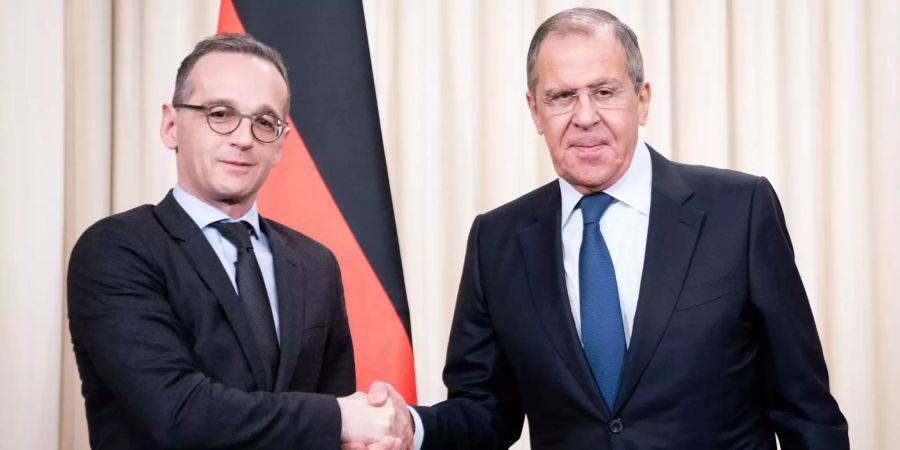 Heiko Maas (SPD, r), Aussenminister, und sein russischer Amtskollege S