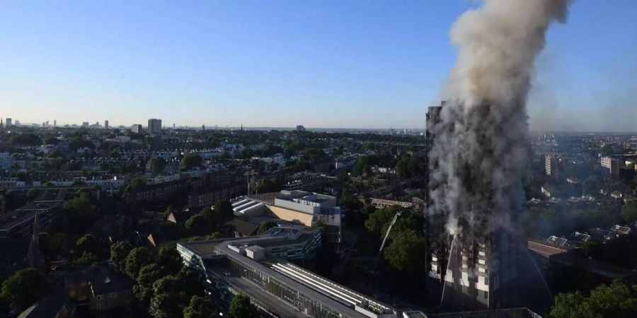 Beim Brand des Grenfell-Hochhauses kamen viele Menschen ums Leben.