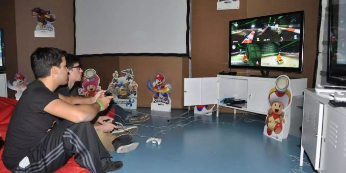 Es wird aber nicht nur auf dem Computer gespielt, sogenannte Chill-Zones bieten den Besuchern der Butterlan die Möglichkeit mit Konsolen etwas herunterzufahren. - zvg