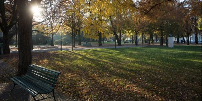 Ein warmer Herbsttag (Symbolbild) i