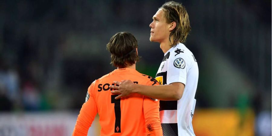 Gladbachs Goalie Sommer und Verteidiger Vestergaard