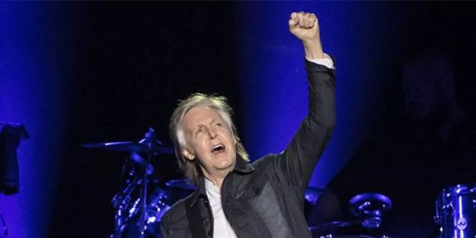 Paul McCartney. Paul McCartney