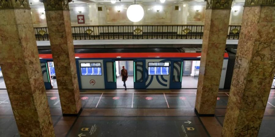 Verwaiste U-Bahn-Station in Moskau