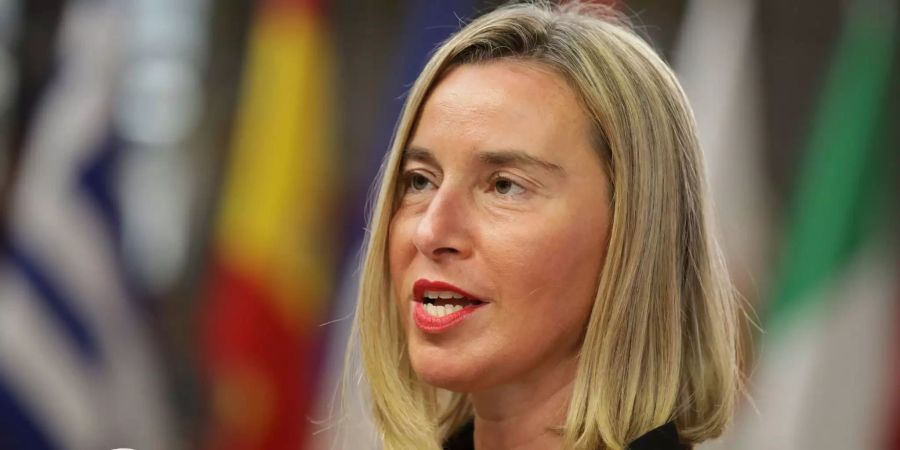 Federica Mogherini, EU-Aussenbeauftragte, spricht mit Journalisten.