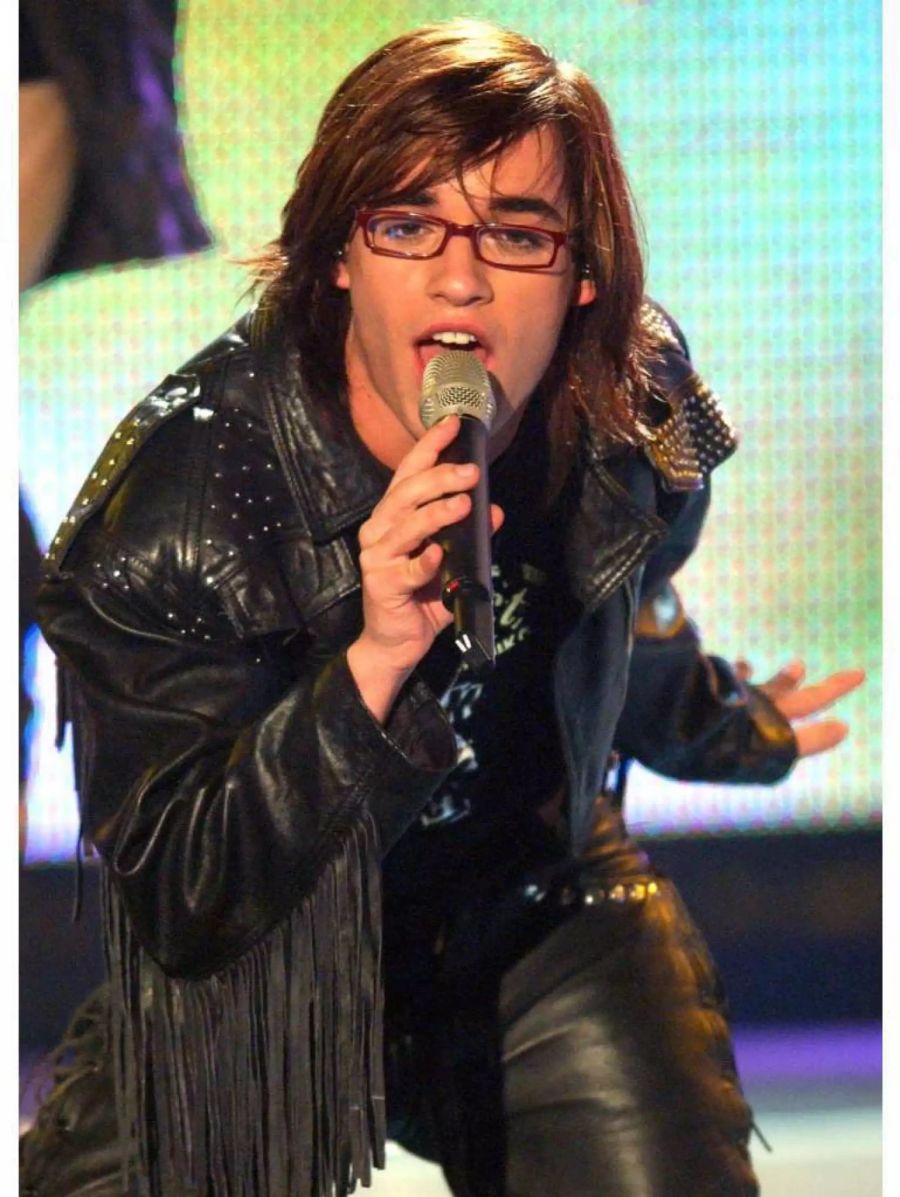 2003: Superstar-Kandidat Daniel Küblböck tritt bei der Generalprobe zum Halbfinale der RTL-Talentshow «Deutschland sucht den Superstar» in Köln auf.