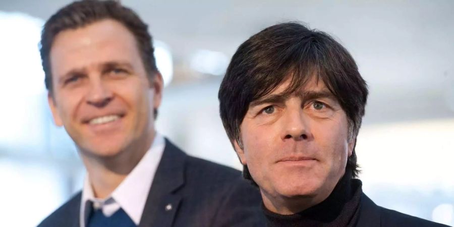 Jogi Löw (rechts) und Oliver Bierhoff haben in den nächsten Monaten viel zu tun.