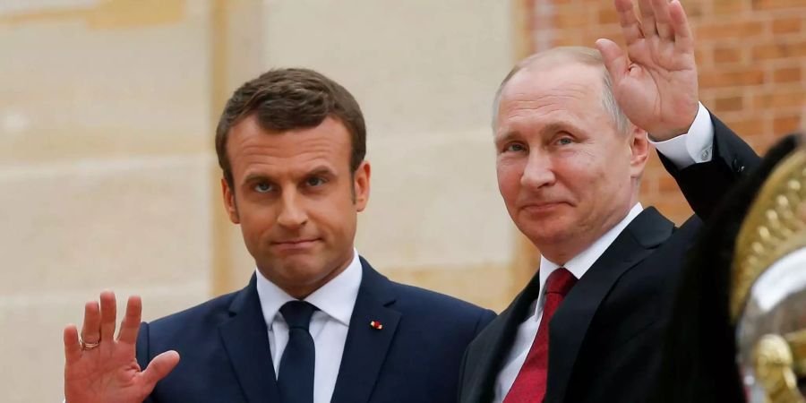 Macron Putin Afghanistan Taliban