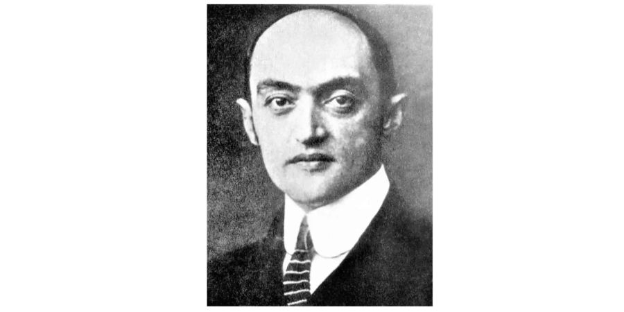 Auch liberale Geister wie der Ökonom Joseph Schumpeter beschrieben später, dass der Übergang in sozialistische Gesellschaftsformen dereinst unausweichlich sei. Dieser würde demgemäss durch eine zunehmende geistige Sensibilisierung passieren, die sich durch die Fortschritte der kapitalistischen Produktion entwickeln könnten.