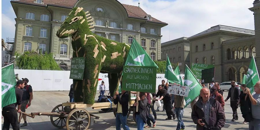 Die demonstrierenden Gärtner in Bern.