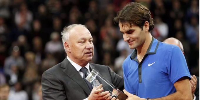 Turnierdirektor Brennwald und Federer hatten wegen den Antrittsgeldern grosse Differenzen. Turnierdirektor Brennwald und Federer hatten wegen den Antrittsgeldern grosse Differenzen.