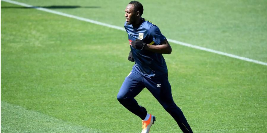 Usain Bolt bei seinem ersten Training mit dem australischen Club Central Coast Mariners.