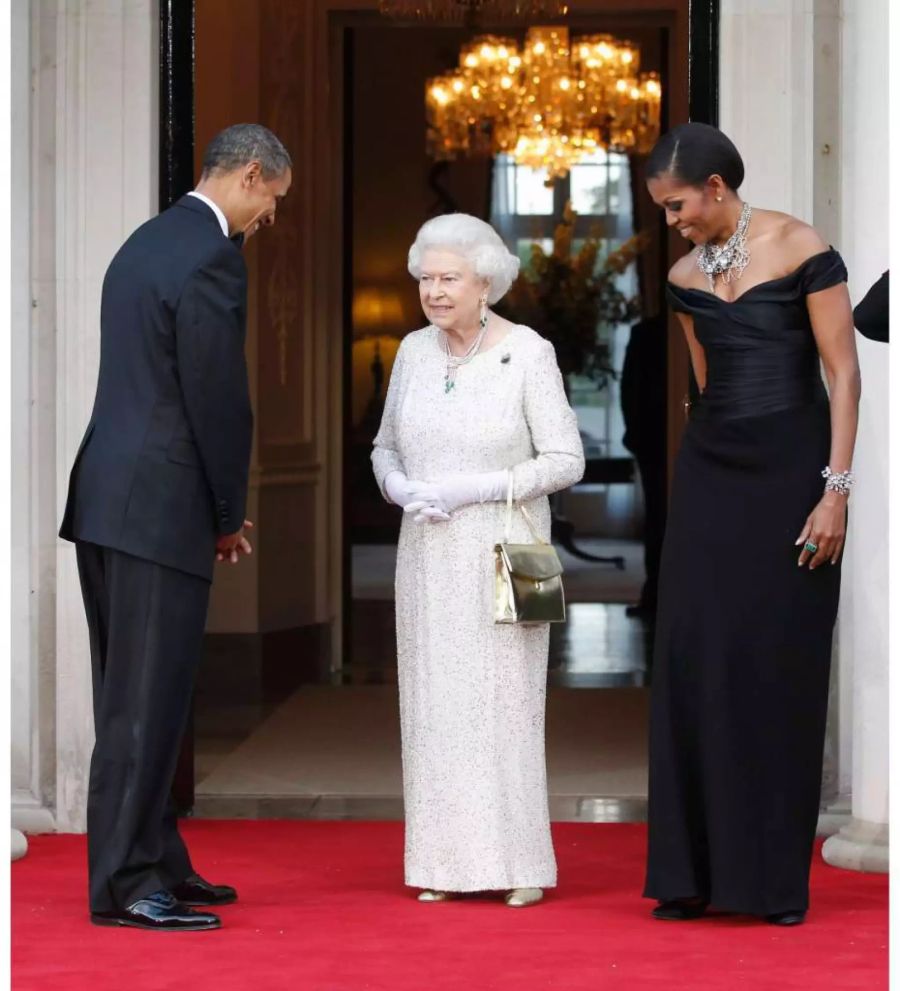 2011 wurden die Obamas von der Queen zum Abendessen empfangen.