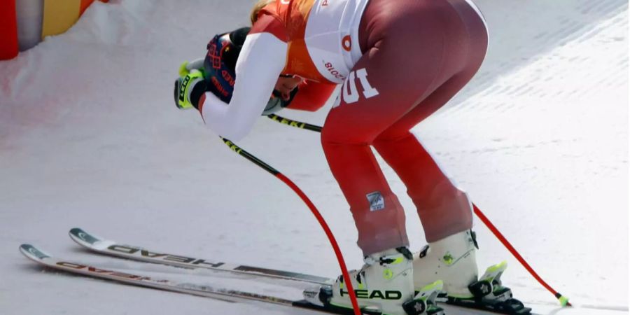 Lara Gut ist nach dem Ausscheiden in der Frauen-Abfahrt extrem enttäuscht.