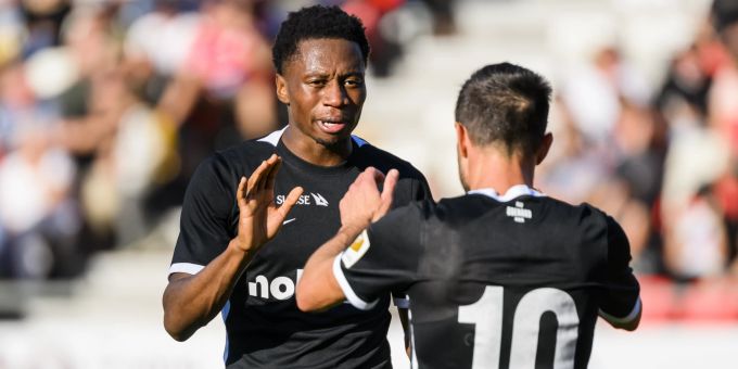 Doppeltes VAR-Glück - Meister FCZ feiert bei Sion ersten Saisonsieg!