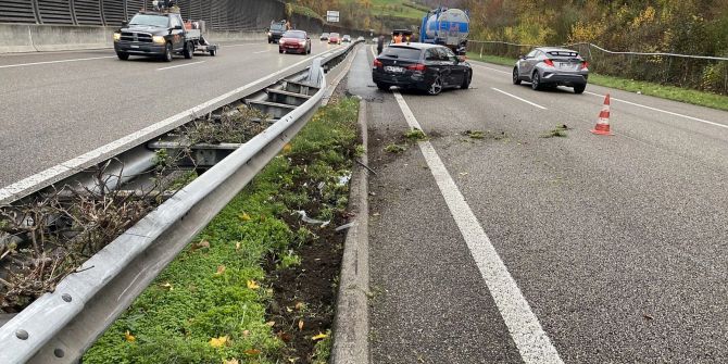 Zunzgen BL/Autobahn A2: Unbekannter Lastwagen verursacht Unfall