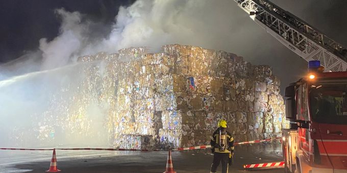 Beim Brand wurde niemand verletzt. Beim Brand wurde niemand verletzt.