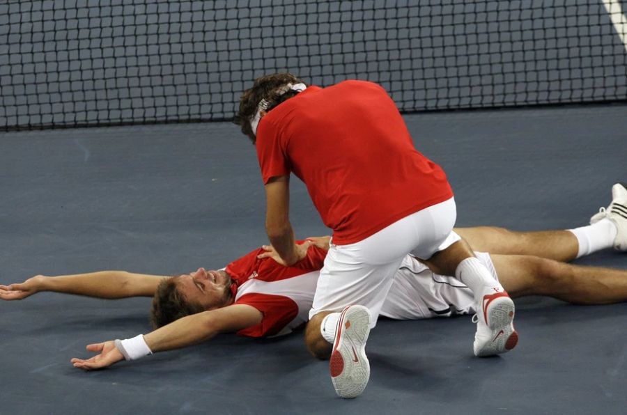 Seinen Ursprung hat dieser Jubel bei Wawrinka und Federer, die so ihren Olympia-Doppelsieg 2008 zelebrierten. (Archivbild)