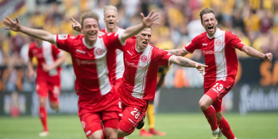 Fortuna Düsseldorf steht als erster Aufsteiger in die 1. Bundesliga fest.