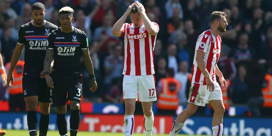 Stoke City steigt ab.