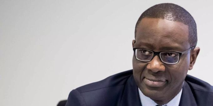 Credit Suisse-Chef Tidjane Thiam interessiert sich für Fussball. Credit Suisse-Chef Tidjane Thiam interessiert sich für Fussball.
