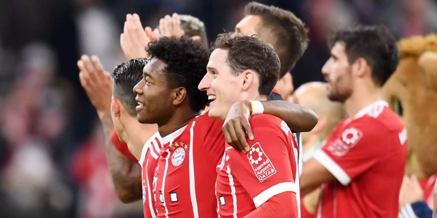 Bayern München scheint mit dem Trainerwechsel alles richtig gemacht zu haben. Unter Jupp Heynckes gewinnen die Bayern alle fünf Spiele und stehen zum ersten Mal seit dem Eröffnungsspiel wieder an der Tabellenspitze der Bundesliga.