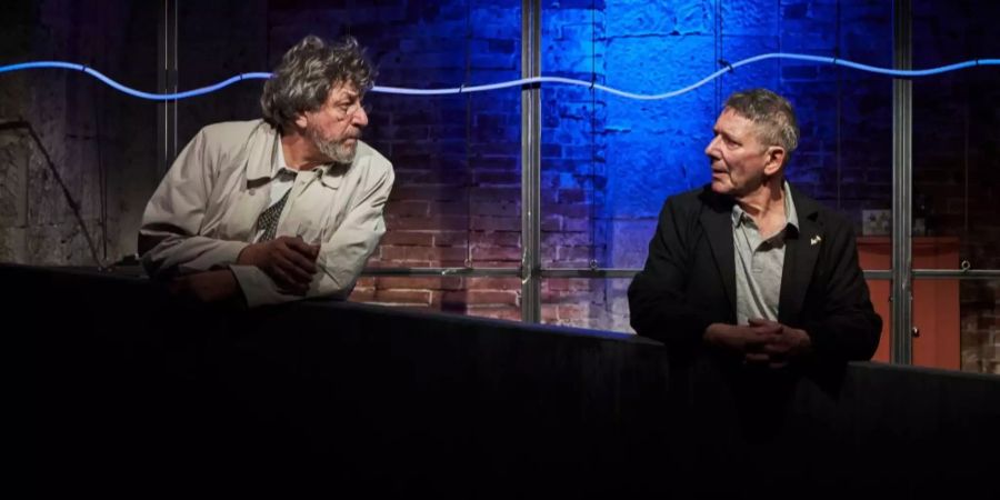 «Geisterspiel» wird im Theater an der Wnkelwiese in Zürich aufgeführt.