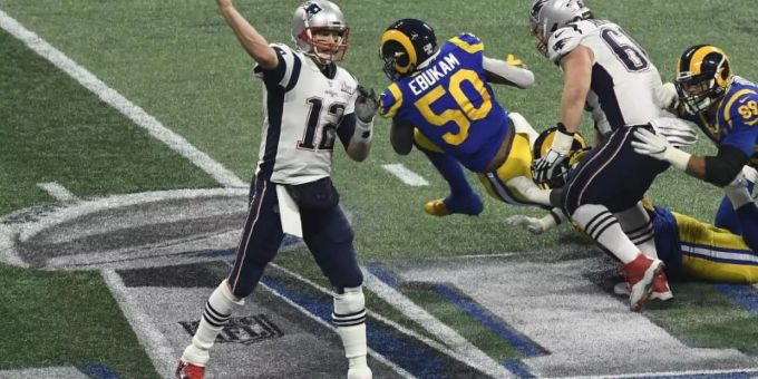 Quarterback Tom Brady (l) und die New England Patriots dominieren die NFL. Foto: XinHua Quarterback Tom Brady (l) und die New England Patriots dominieren die NFL. Foto: XinHua