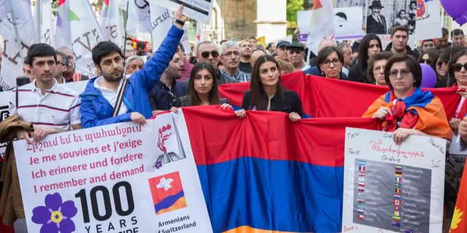 Macron plant - Gedenktag für Armenier in Frankreich