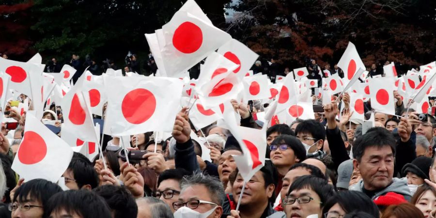 Anhänger des Kaisers in Japan.