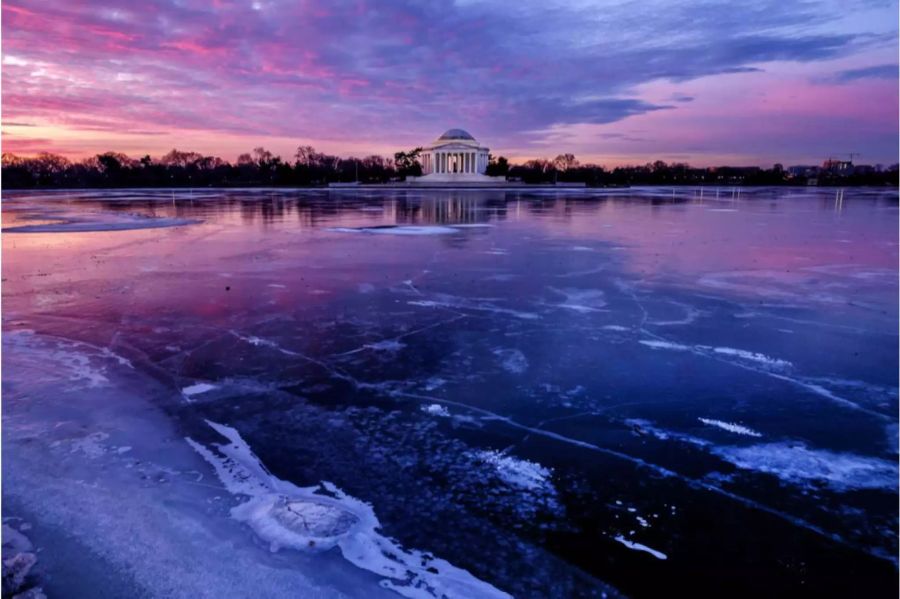 Das Tidal Basin rund um das Jefferson Memorial