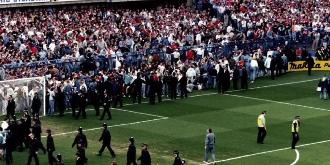 Der Polizeieinsatz im Hillsborough-Stadion 1989. Hillsborough-Stadion 1989.
