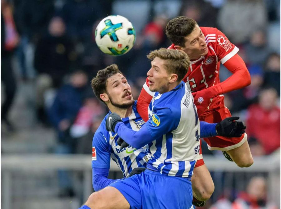 Ein Punkt in München kommt einem gefühlten Sieg nahe. Hertha Berlin gelang gegen die Bayern eine konzentrierte und defensiv starke Leistung. Das dritte Auswärtsspiel in Folge ohne Gegentor ist Vereinsrekord. Mittendrin: Der Schweizer Fabian Lustenberger, der 90 Minuten durchspielte.