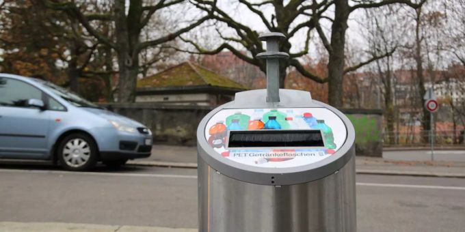 Gemeinde - Kunststoff- / PET Entsorgung und Recycling Kaffeekapseln Hellikon