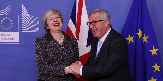 EU-Kommissionspräsident Jean-Claude Juncker empfängt die britische Premierministerin Theresa May.