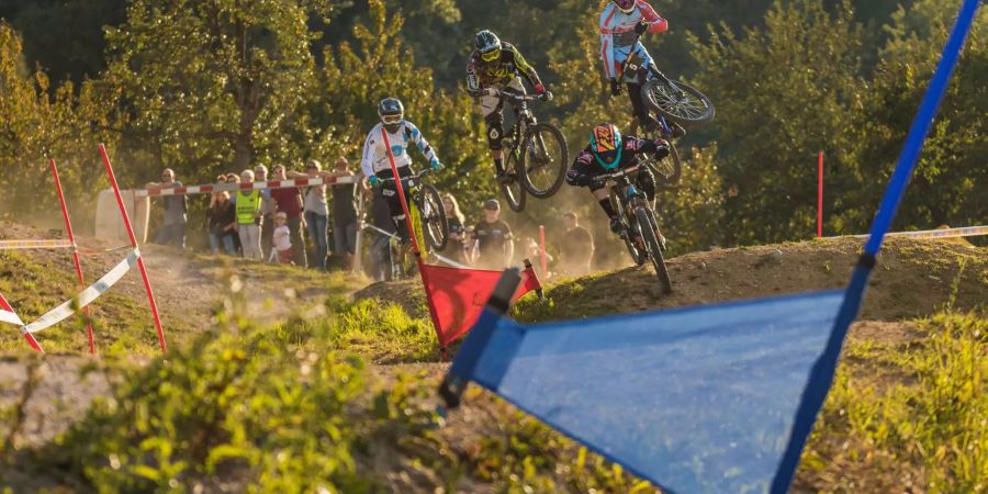 Beim 4Cross Rennsport ist Spektakel garantiert (copyright: Valentin Müller)
