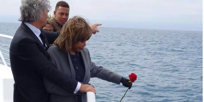 Letzte Ruhe im Meer - Tina Turner verstreut Asche ihres Sohnes
